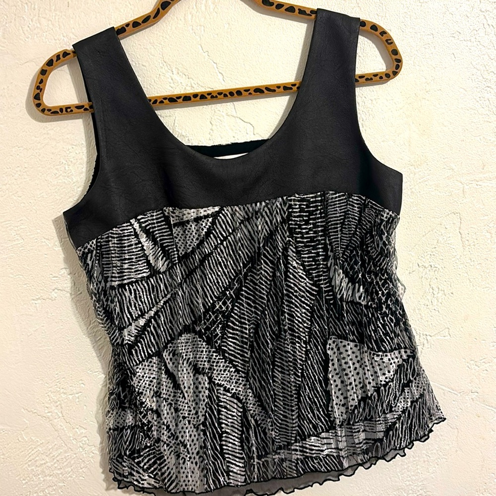 Draper’s & Damon's Top